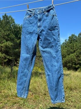 Vintage 1980s Lee high rise yoked mom jeans